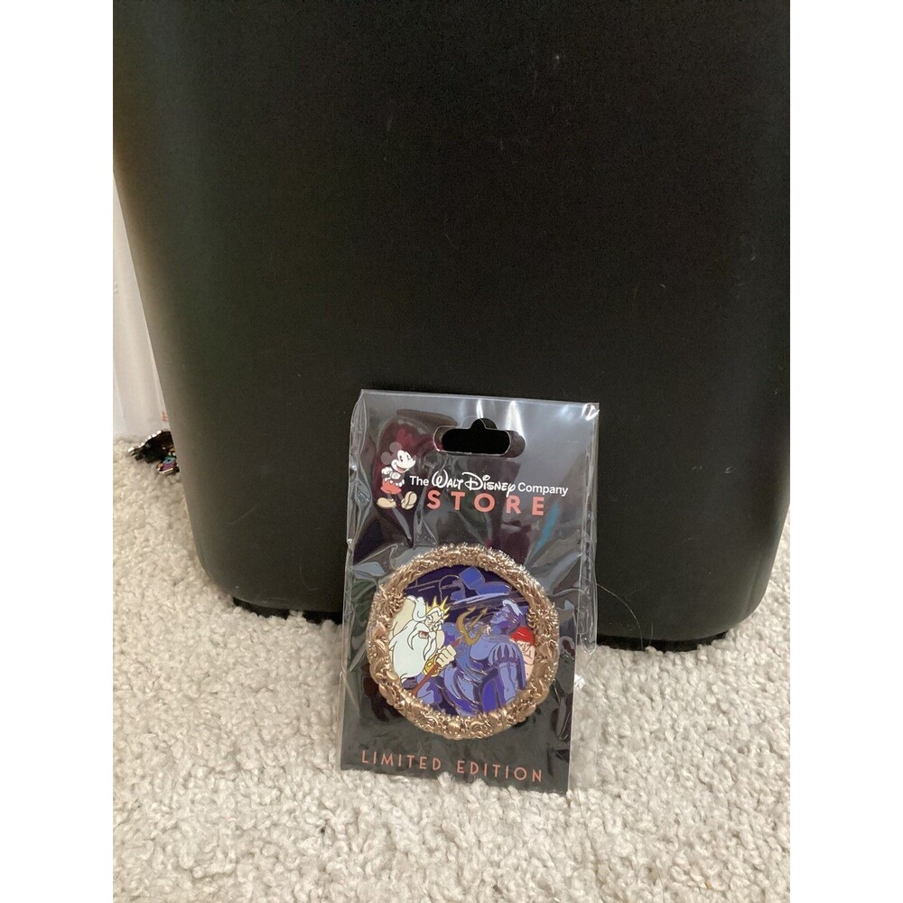 Disney TWDC Little Mermaid Ariel Statue King Triton Pin 35th Anniversary LE 250